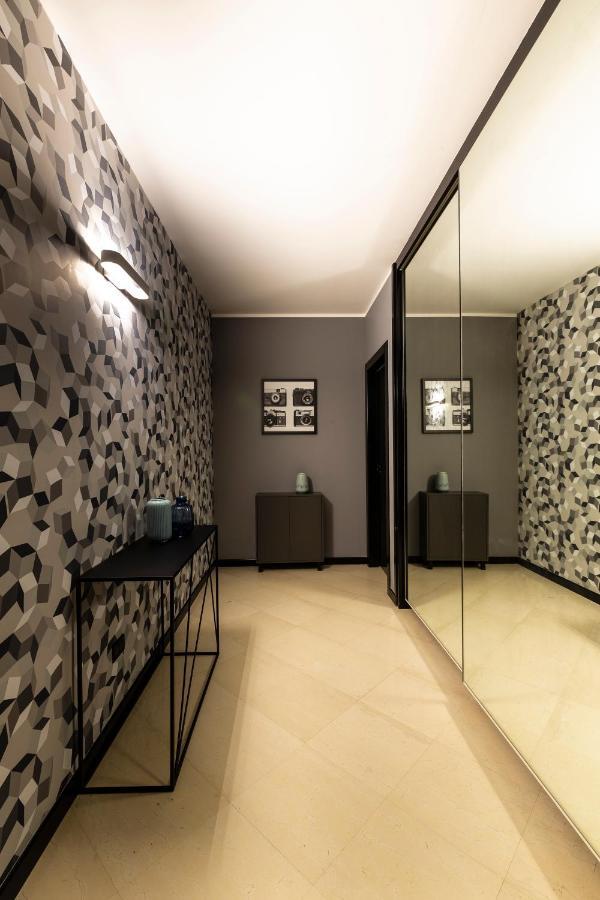 Laus App. 1 - Art & Design Nel Cuore Di Bari - Via Dante Alighieri Exterior foto